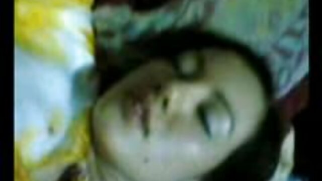 Compartiendo cutie punani con redtube lesbiana sensual madrastra