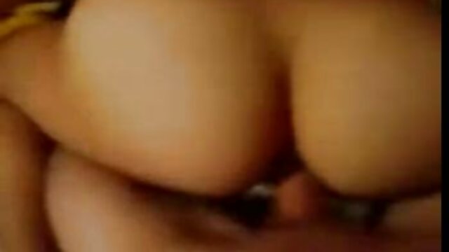 OLD4K. Hombre experimentado xvideos lesbianas caseros taladra hermosa chica en viejo y ...
