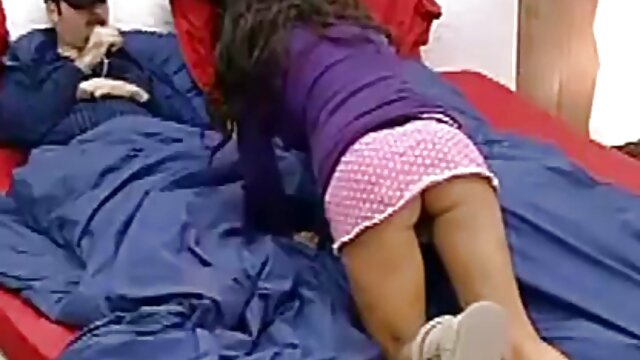 Le xnxx lesbianas tijeras Yach des Partouzes