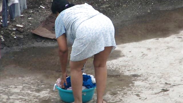 Cuatro dedos en el coño lesbiaanas
